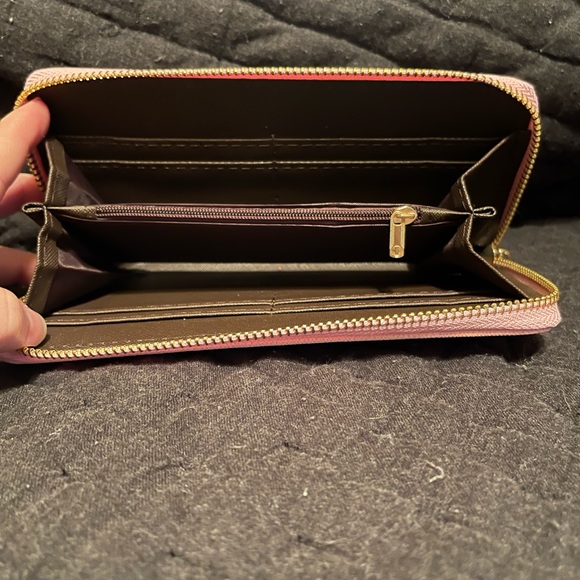 Elimpaul wallet. - Picture 2 of 2